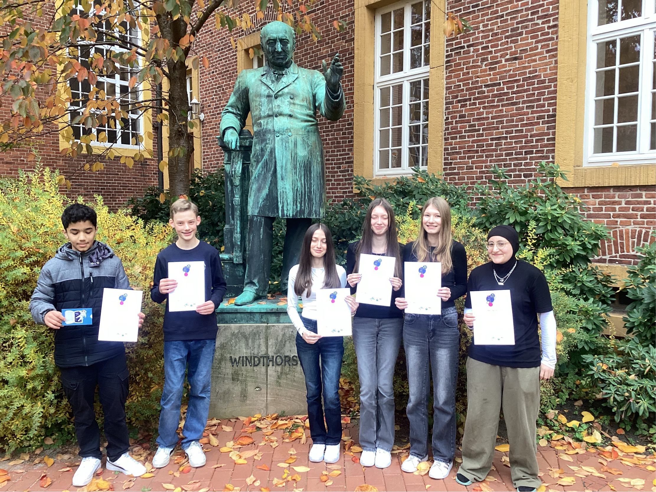 Mehr über den Artikel erfahren Neues aus der Fachgruppe Chemie